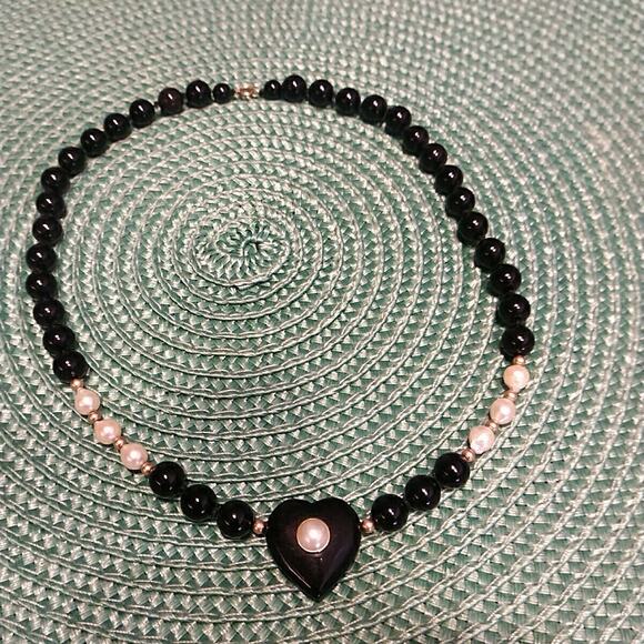 Onyx Pearl 14K Gold Fine Jewelry Beaded Heart Necklace - Picture 3 of 8